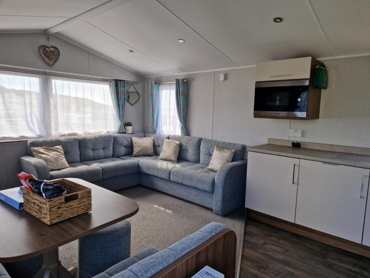 فندق The Fleet Retreat Wyke Regis المظهر الخارجي الصورة