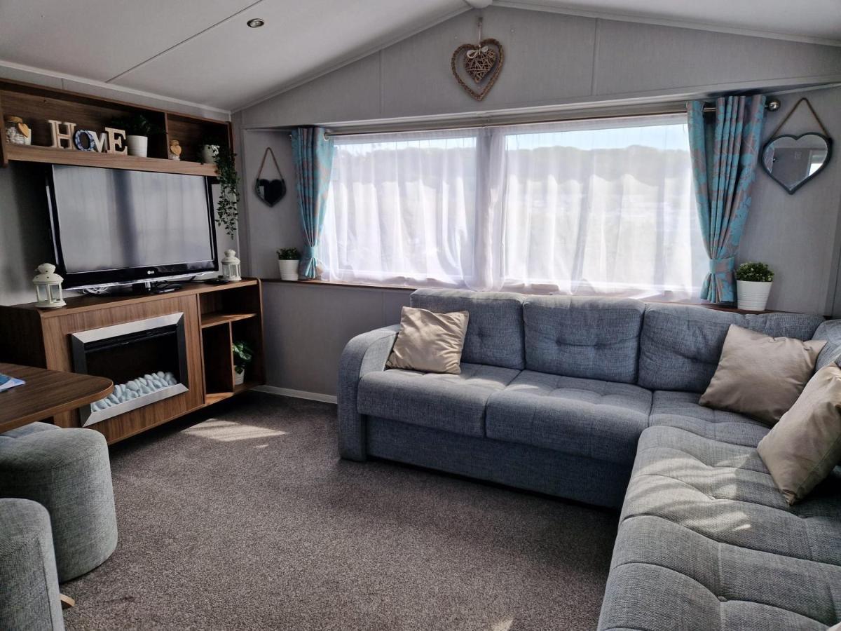 فندق The Fleet Retreat Wyke Regis المظهر الخارجي الصورة