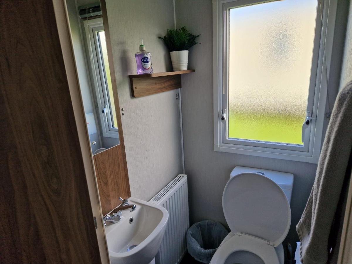فندق The Fleet Retreat Wyke Regis المظهر الخارجي الصورة