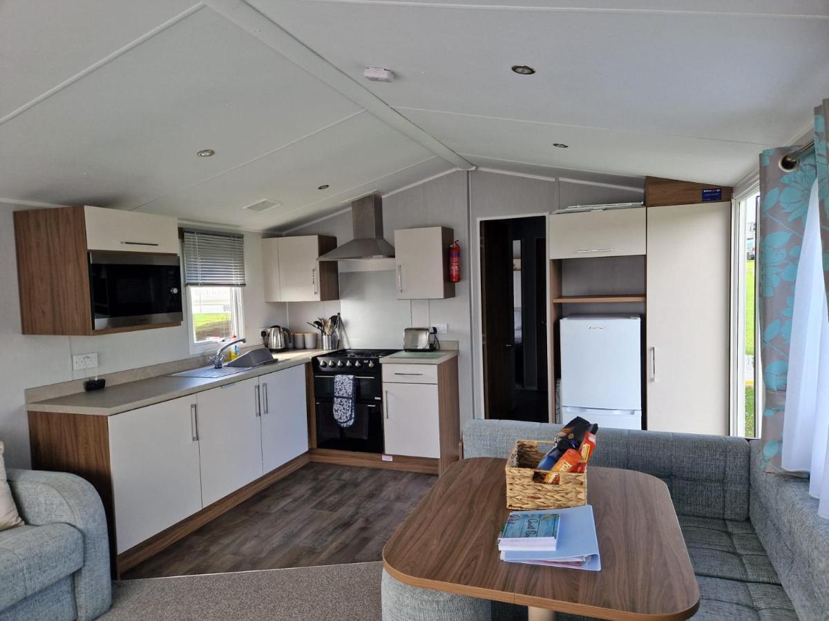 فندق The Fleet Retreat Wyke Regis المظهر الخارجي الصورة